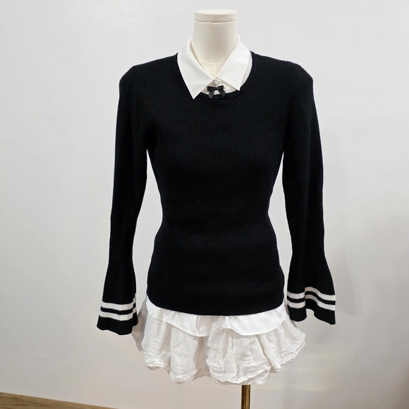 Marled Sweaters - Marled black and white striped bell sleeves ribbed crewneck sweater